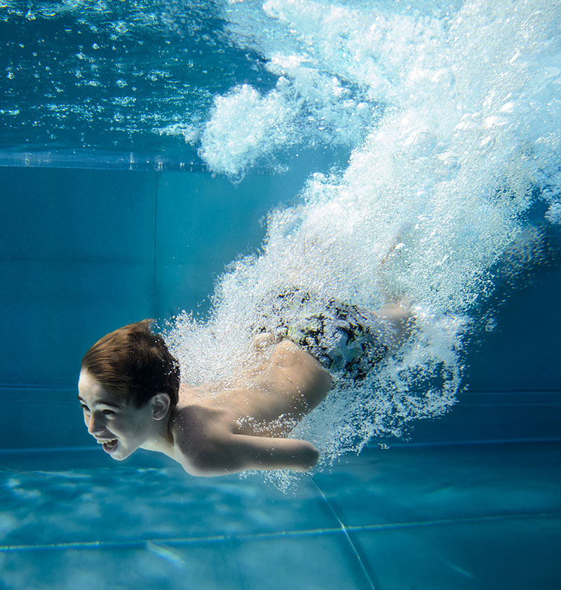 Schwimmkurse-Kinder-mit-Behinderung